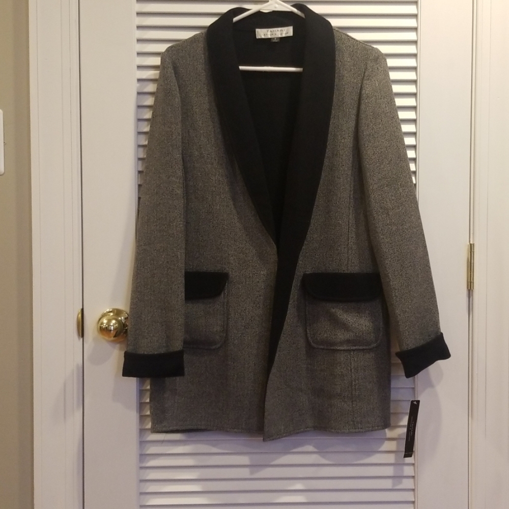 Tahari Blazer